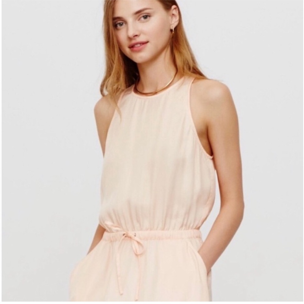 Low and gray-Elegant Peach Sleeveless Jumpsuit - Picture 4 of 5